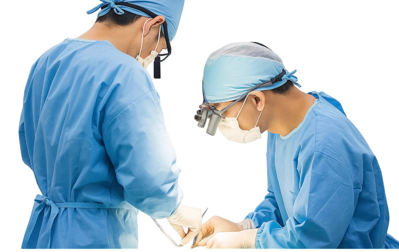 美容外科医（白背景）